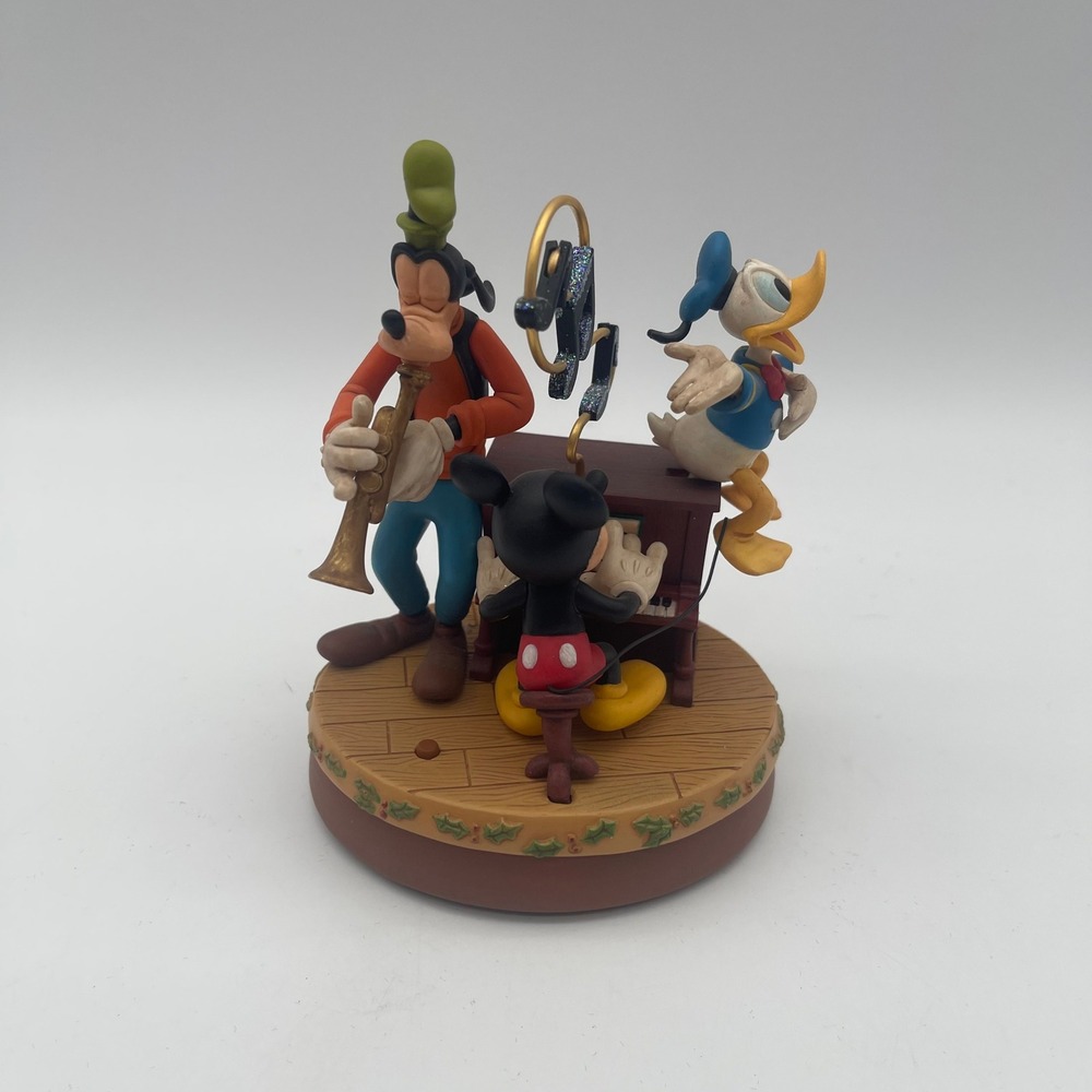 Disney Hallmark 2008 Jingle Bell Jamboree Mickey Donald Goofy Musical Figurine